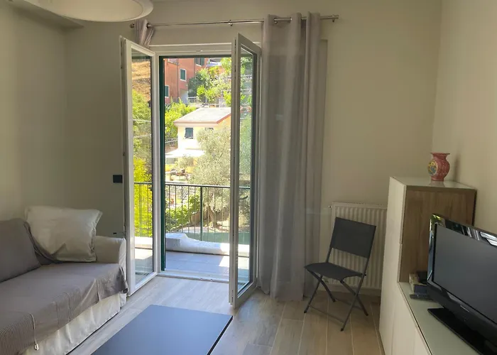 Oleandri Cosy Apartment Near Best Beaches Apartament