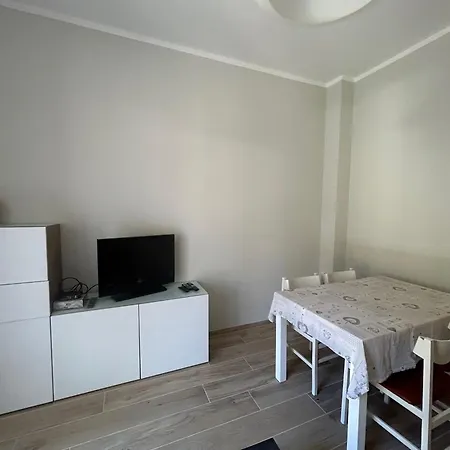 Apartment Casa Degli Oleandri
